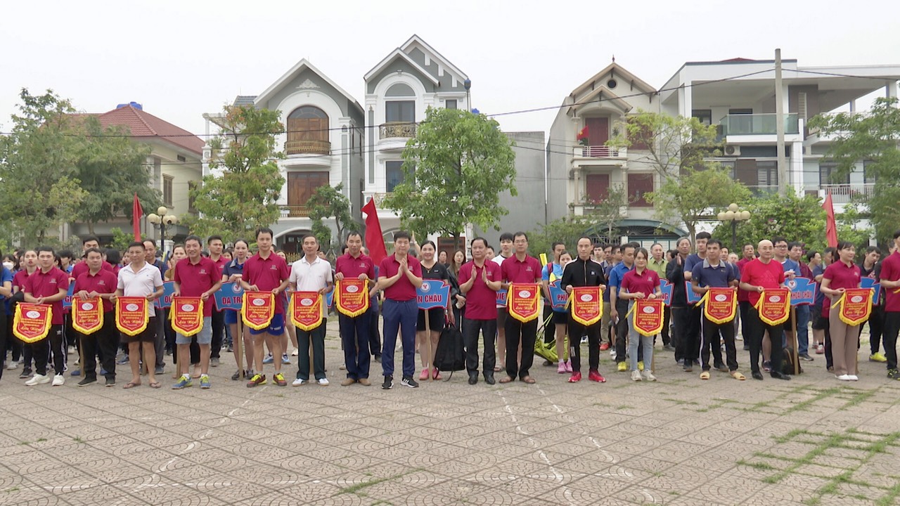   Huyện Khoái Châu: Tổ chức ngày chạy Olympic vì sức khỏe toàn dân và giải Bóng bàn – Cầu lông các nhóm tuổi huyện năm 2023