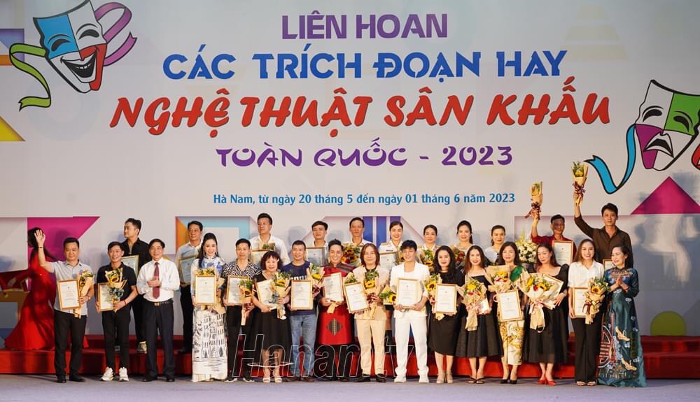   Nhà hát chèo Hưng Yên tham gia Liên hoan Các trích đoạn hay nghệ thuật sân khấu toàn quốc năm 2023